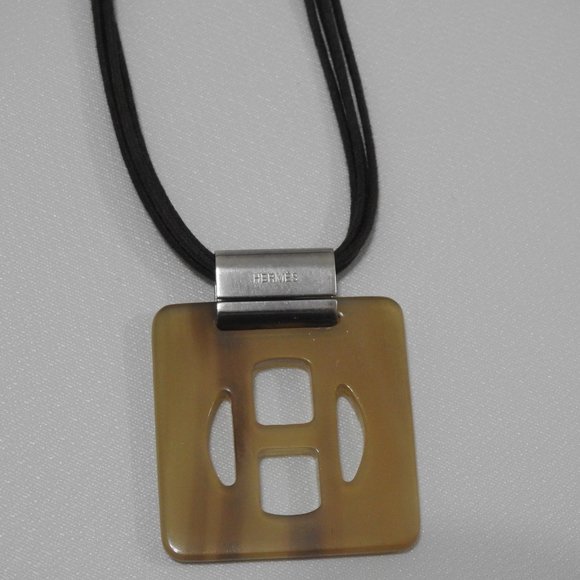 Hermes Buffalo Horn "H" Necklace - Picture 2 of 5